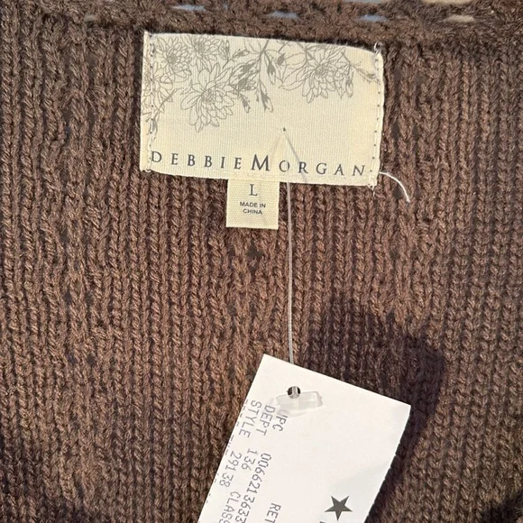 NWT Debbie Morgan Mocha Knit crochet Poncho. Very soft. Tie at front. Sz L - Picture 4 of 6